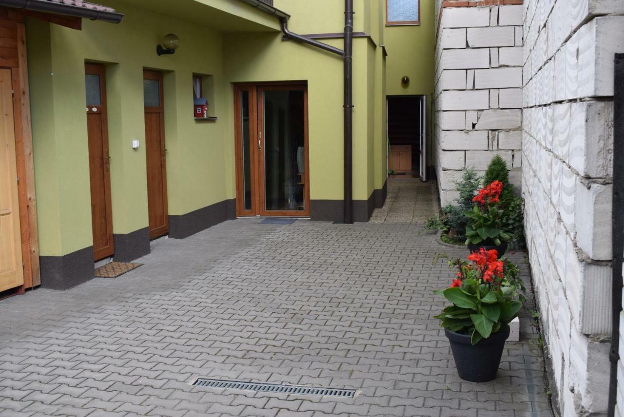 Apartmany U Zamku Bzenec Exterior foto